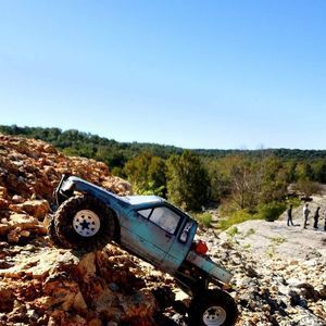 Meet your Posher, Raymond